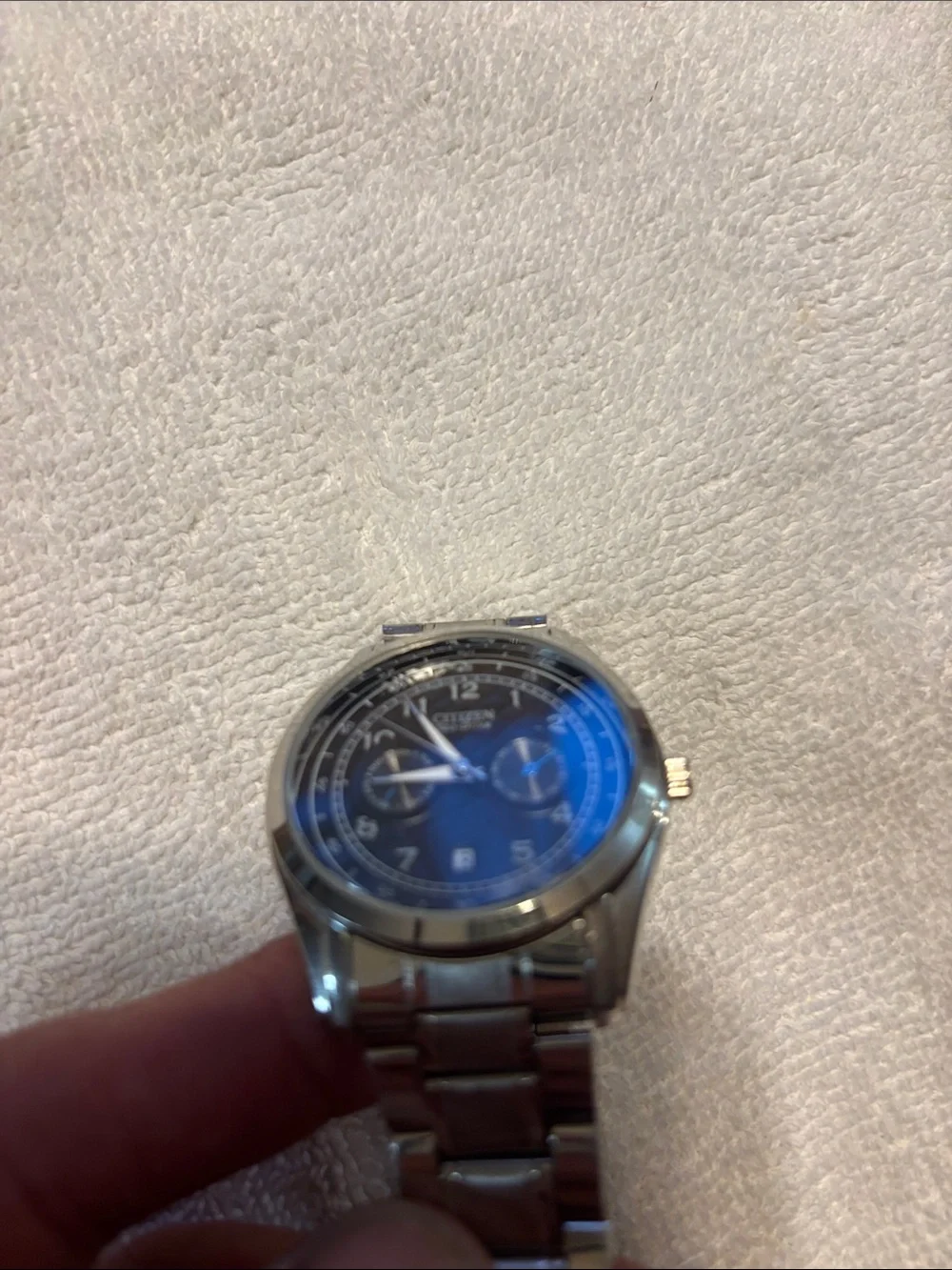 Men's Silver Tone Analog Watch with Black Dial